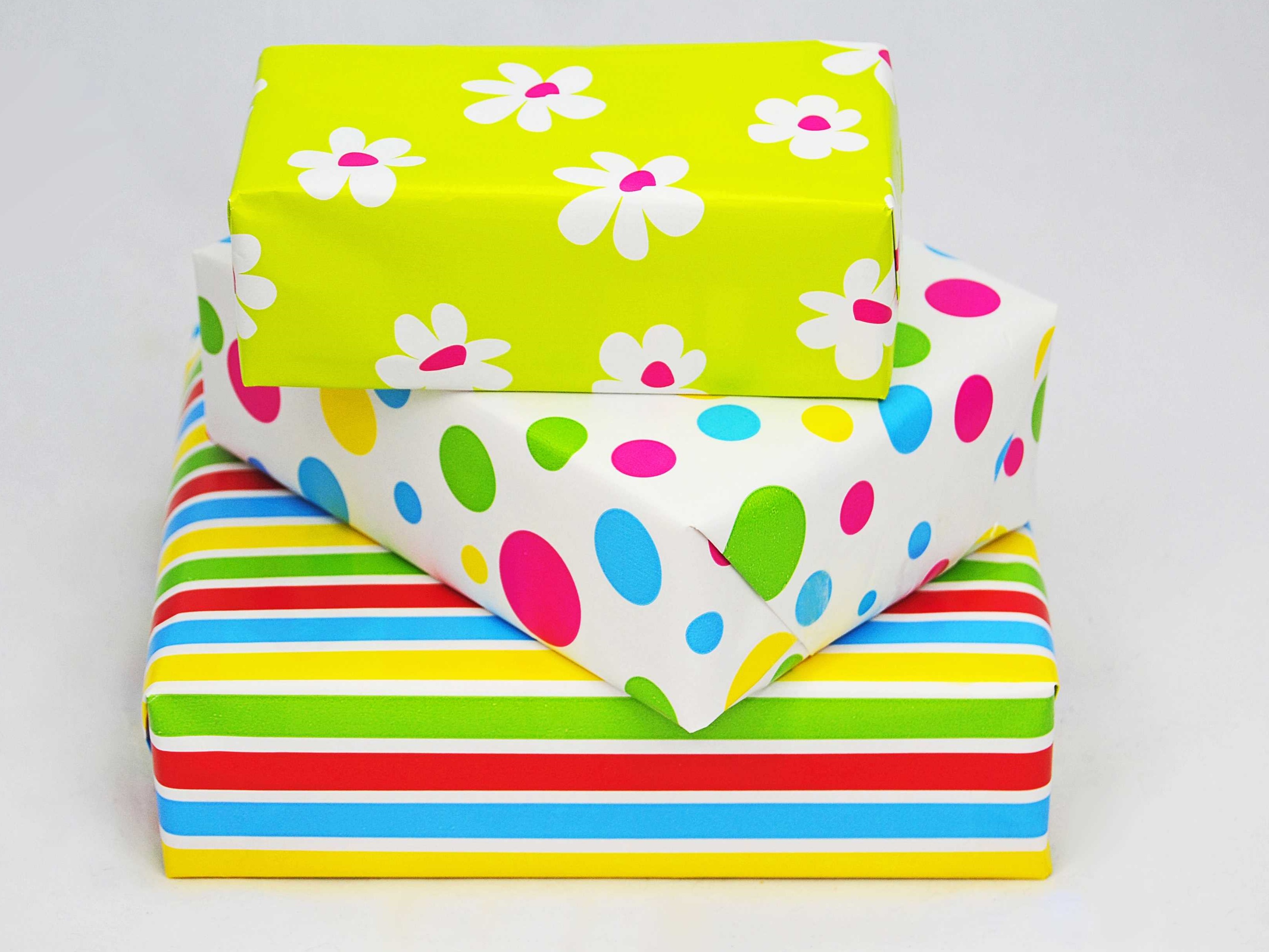 Fluorescent Pigments in Packaging: Enhancing Product Visibility